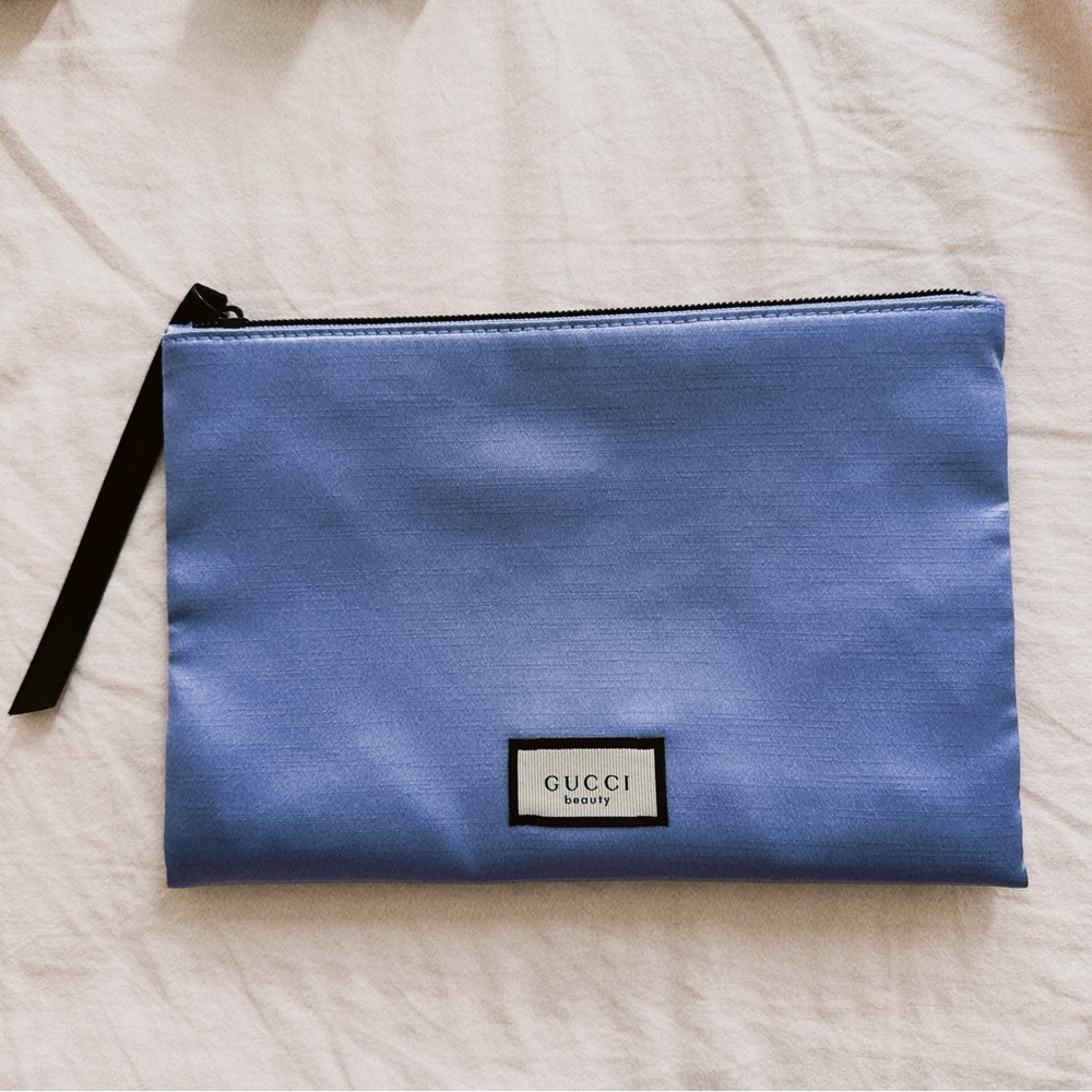 Gucci✨ Purple pouch